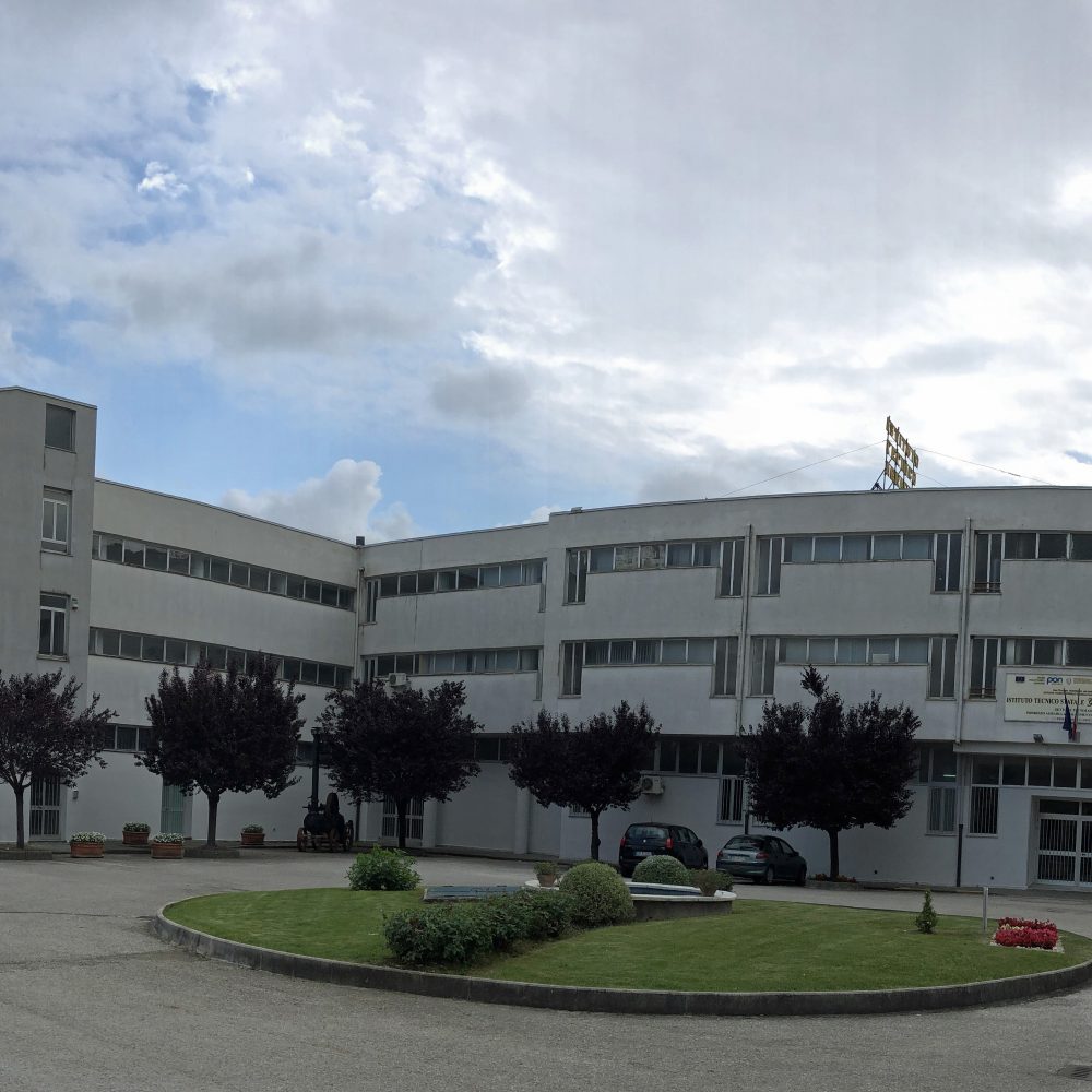Esterno Istituto G.Fortunato Eboli (SA)