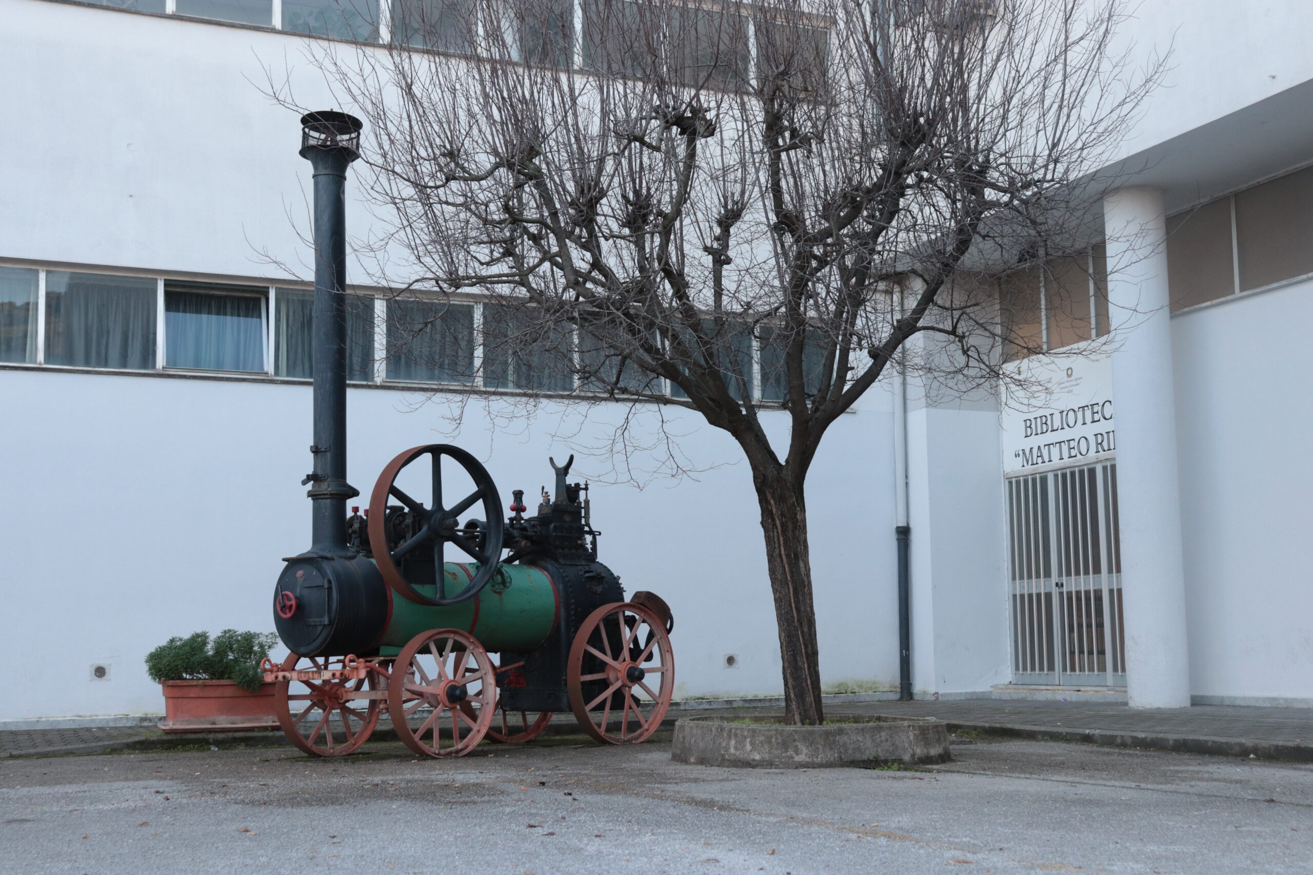 Locomobile