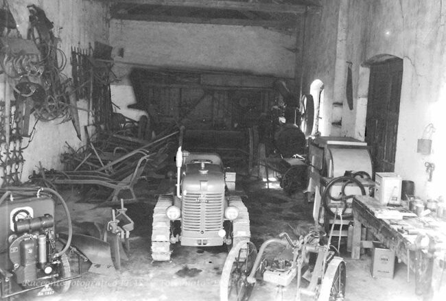 L’officina meccanica e la rimessa delle macchine agricole